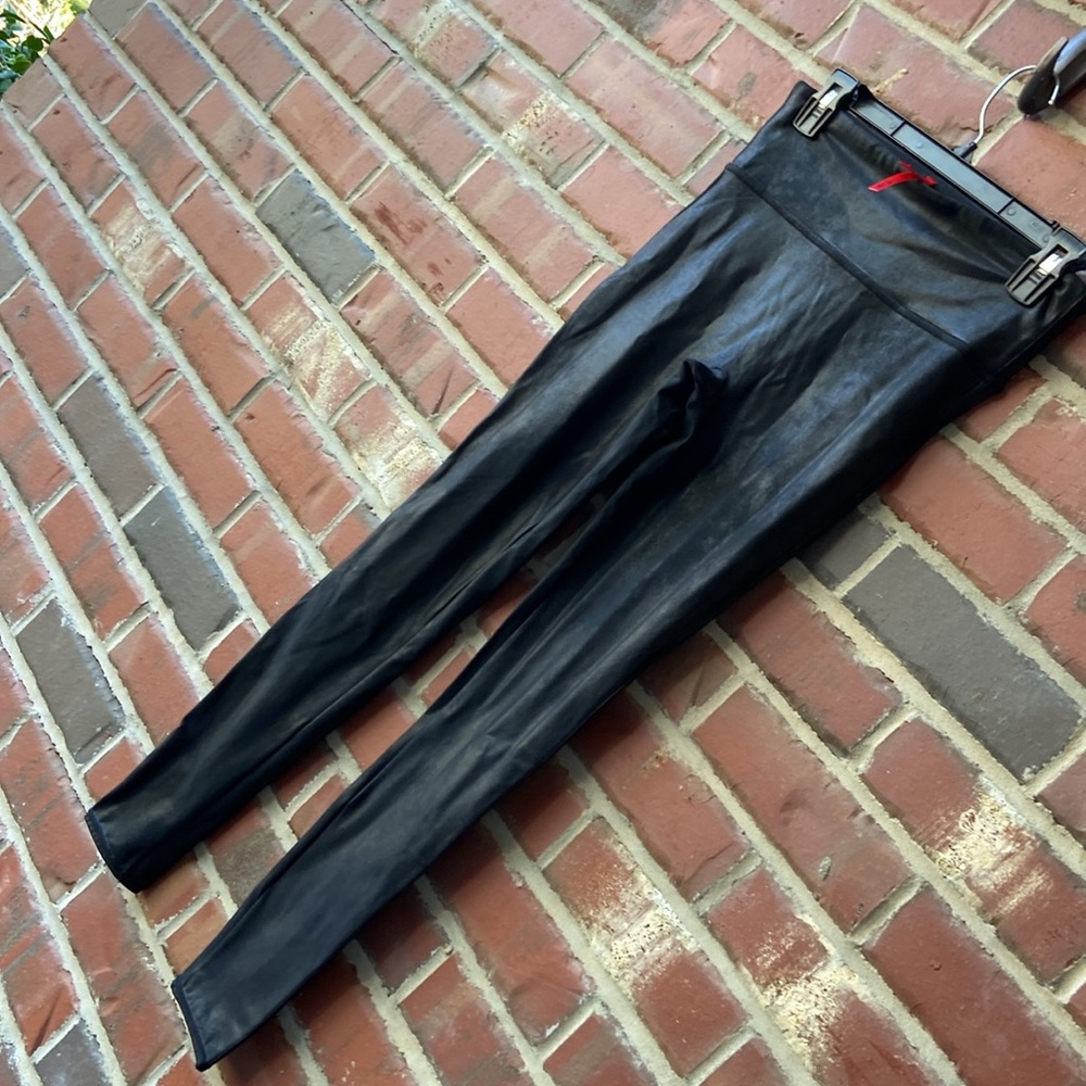{SPANX} Faux Leather Leggings *Best Seller*